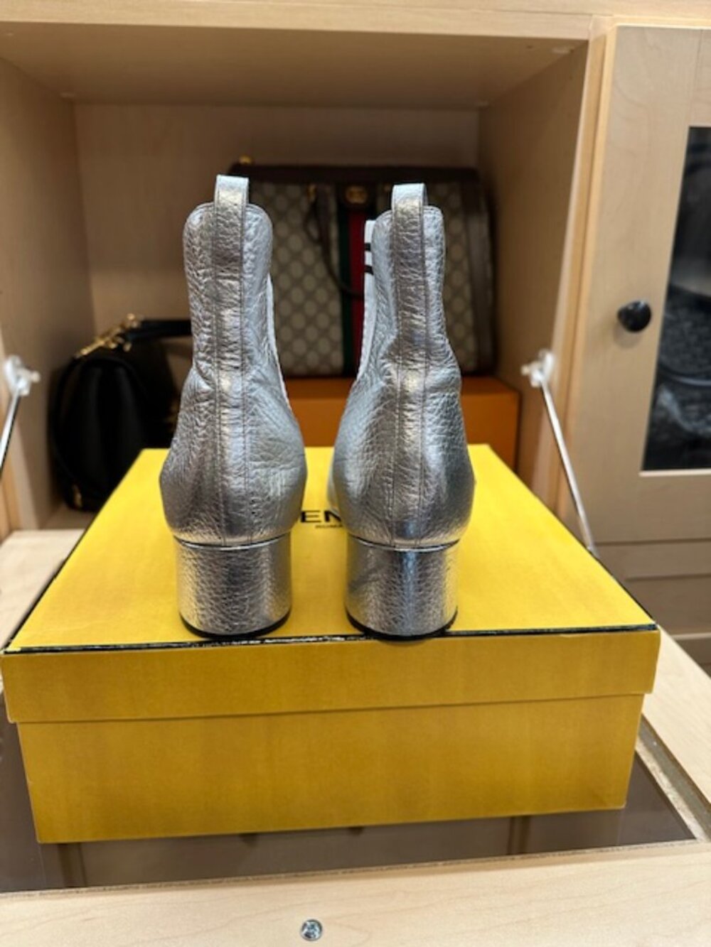 Fendi Silver Size 38 Leather Ankle Chelsea Boots - Picture 4 of 10